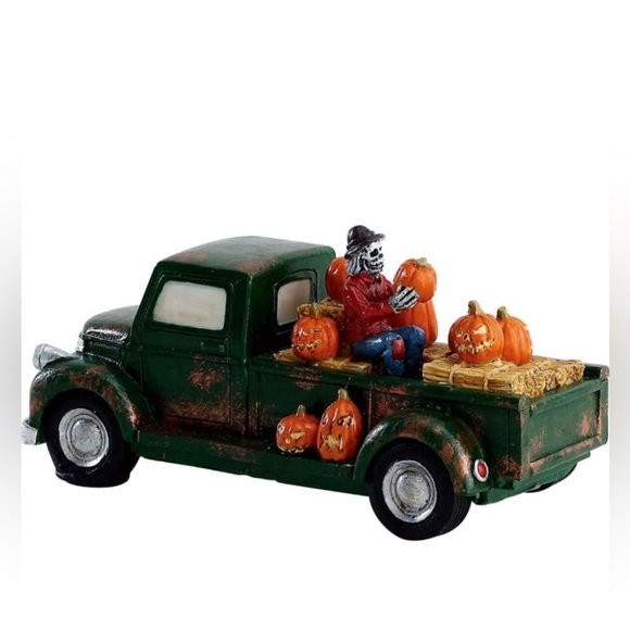🎃 Lemax - Spooky Town Collection - Pumpkin Pickup Truck - BNIB - Picture 1 of 8